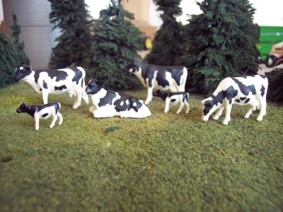 ertl cows