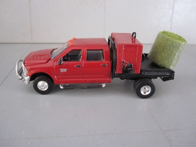 toy feed truck